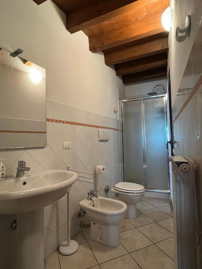 La Casa Gialla Cagliari Exterior foto